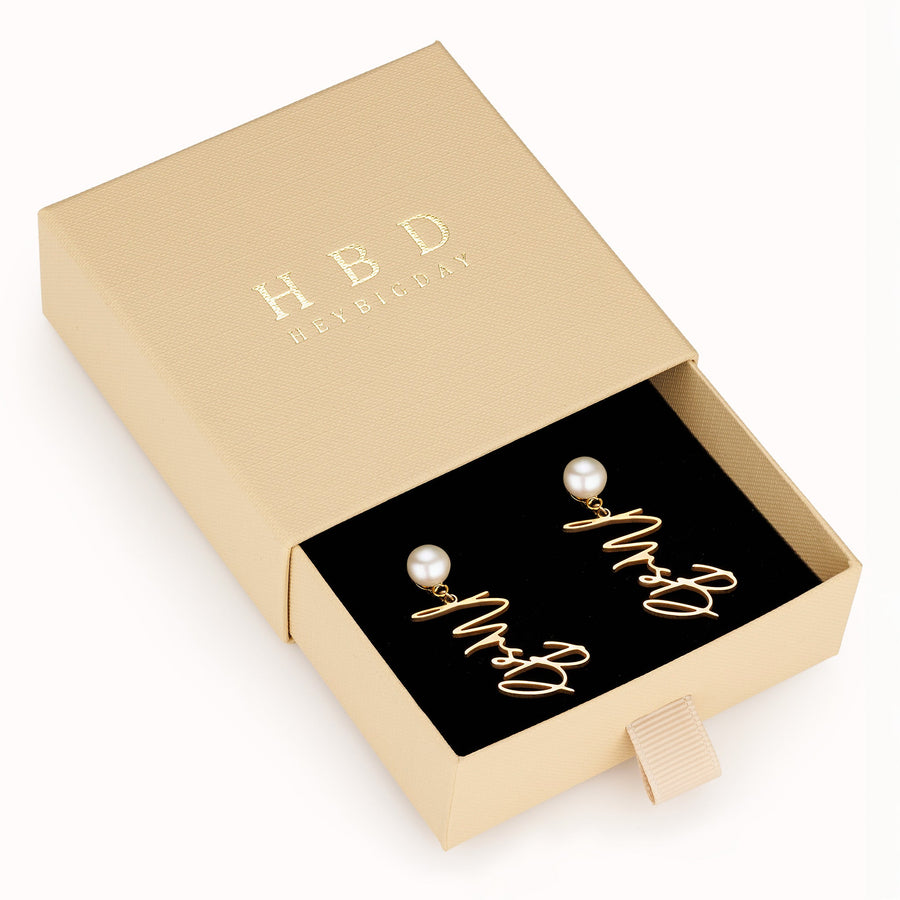 Personalised Mrs Earrings 18k gold plated bride bride jewellery